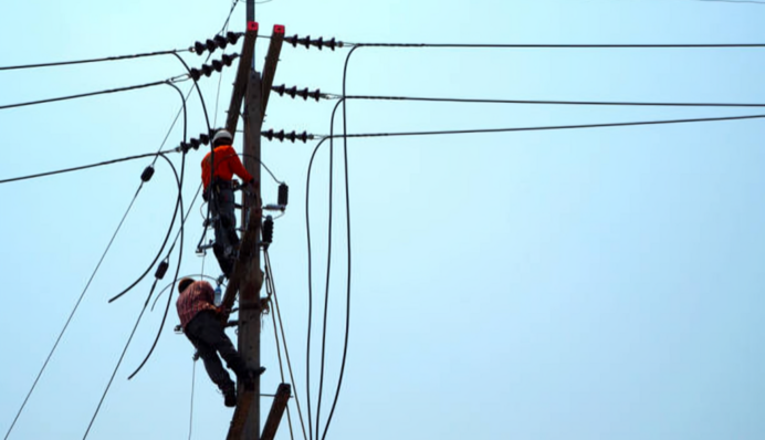 Ізюм і район залишилися без світла через нічні обстріли