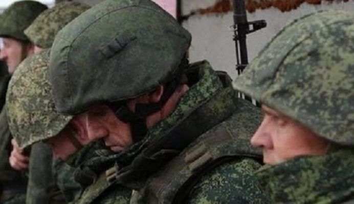 Принудительно мобилизованные украинцы в ВС РФ массово дезертируют – «АТЕШ»