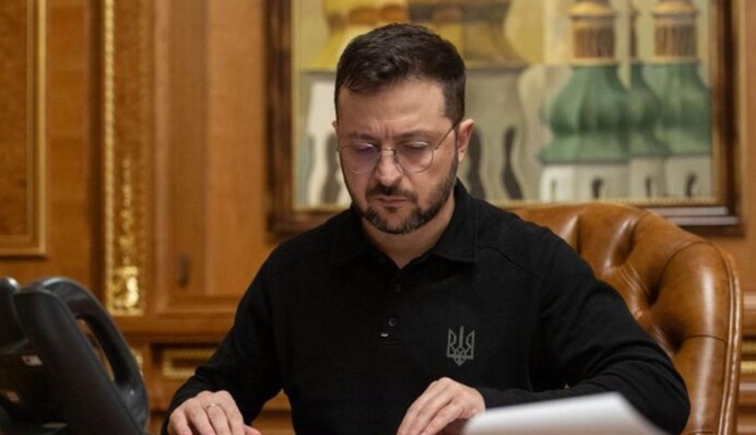 Зеленский уволил с должностей Гайдая и Юрченко