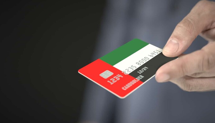 Банківські установи ОАЕ обмежують фінансові операції або закривають рахунки російських компаній — розвідка