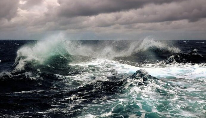 У Британії через шторм Флоріс оголосили підвищений рівень небезпеки