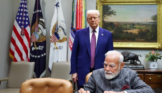 Трамп змінює стратегію щодо Індії, щоб отримати важелі тиску на Путіна — Bloomberg