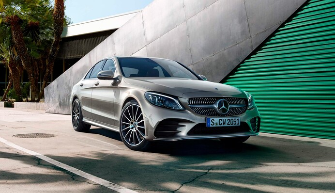 Mercedes за 149 тысяч: НАПК разоблачило депутата из Обухова на занижении стоимости авто