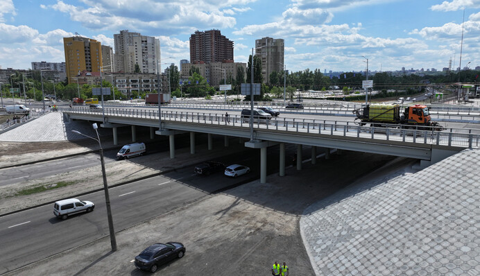 У Києві біля станції метро 