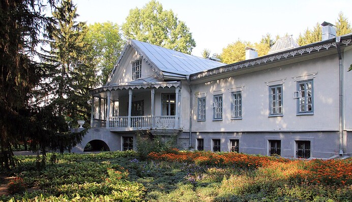 Офис генпрокурора вернул более 100 га земли возле музея в Пирогово, включая охранные зоны