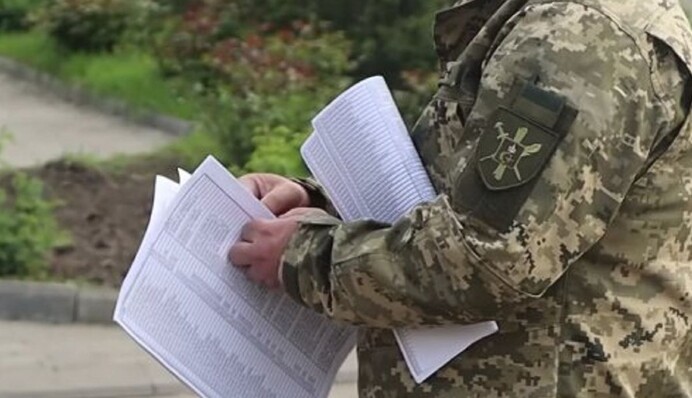 З 1 вересня працівники ТЦК фіксуватимуть перевірки документів на бодікамери — Шмигаль