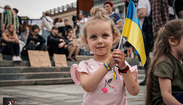 76% українців категорично відкидають «мирний план» Росії — опитування КМІС