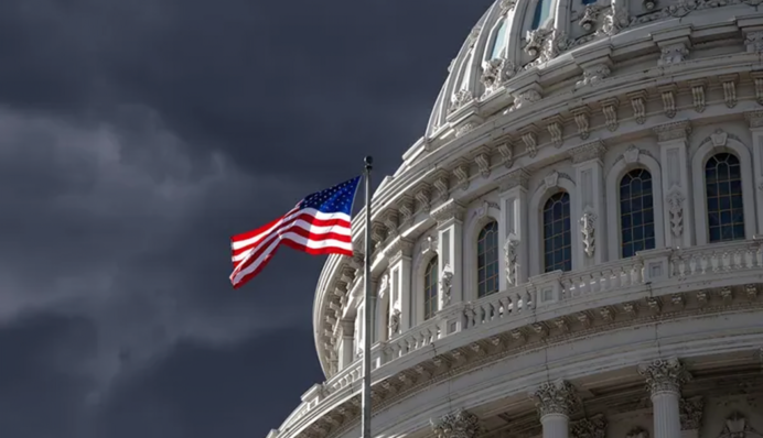 США применят экономическое давление для остановки войны – спикер Госдепа