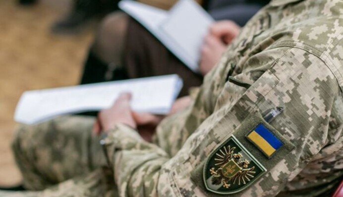 У Міноборони відповіли, чи можуть направити заброньованих військовозобовʼязаних на ВЛК