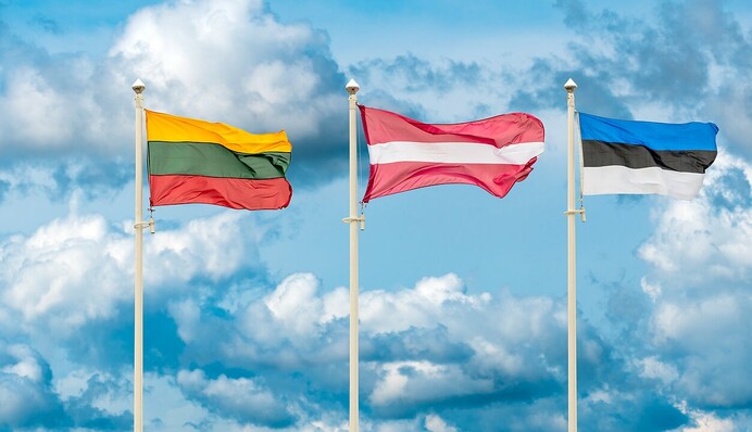 Страны Балтии сделали заявления перед саммитом Трампа и Путина