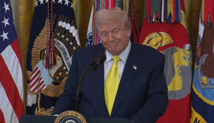 Трамп зробив заяву про очікувані онлайн-переговори з Зеленським та європейськими лідерами