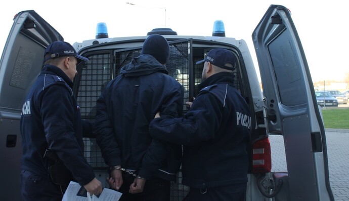 В Естонії затримали поляка, що намагався потрапити до РФ, щоб воювати на боці окупантів