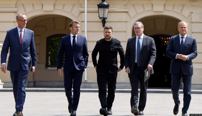 Лідери Франції, Німеччини та Британії: Росія не матиме вето на вступ України в НАТО