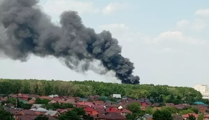 Атаки України вглиб РФ завдали Кремлю понад 4% ВВП збитків