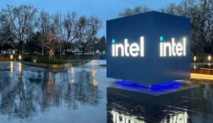 Bloomberg: Администрация Трампа обсуждает покупку доли у Intel