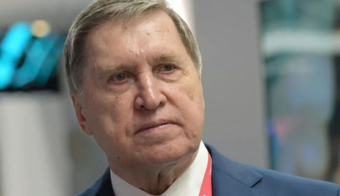 В Кремле заявили, что трехсторонняя встреча Путина, Трампа и Зеленского не обсуждалась