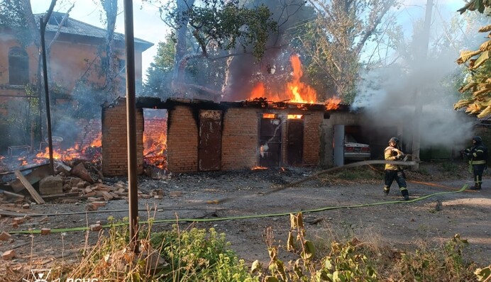 У Костянтинівці на Донеччині окупанти атакували рятувальників