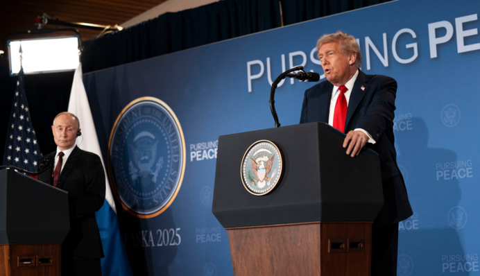 Статус для російської мови в Україні та 