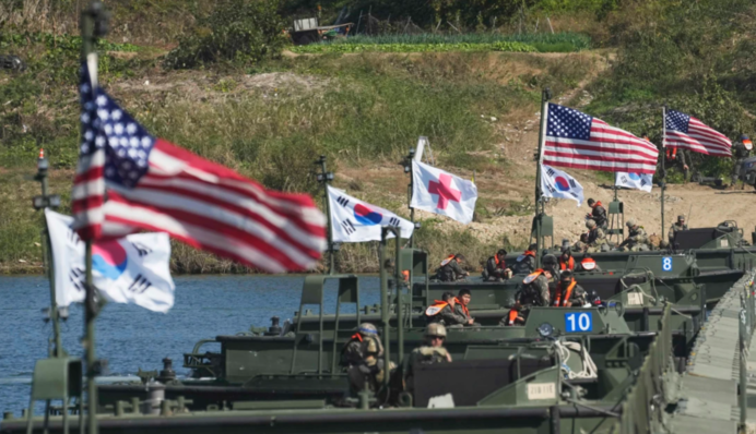 Сеул и Вашингтон начали масштабные военные учения, несмотря на заявления из КНДР