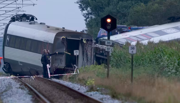 У Данії сталася аварія на залізниці: одна людина загинула, 27 — постраждали