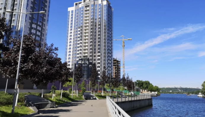 Київська прокуратура відстояла доступ громади до набережної Дніпра