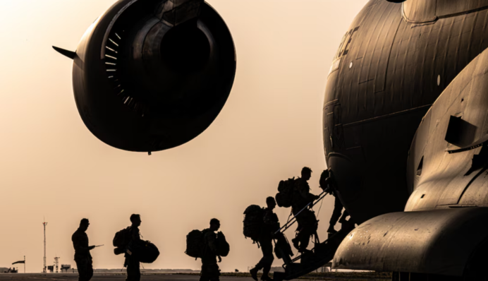 Європа обговорює відправку британських і французьких військ до України