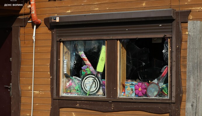 Внаслідок атаки на Луцьк пошкоджені будівлі, є поранена –ДержНС