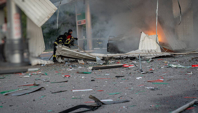 У Сумах почали облаштовувати антидроновий захист АЗС