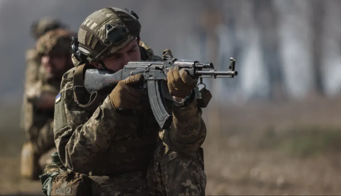 “Покращити живучість на полі бою”: нардеп пояснив, чого найбільше потребують військові