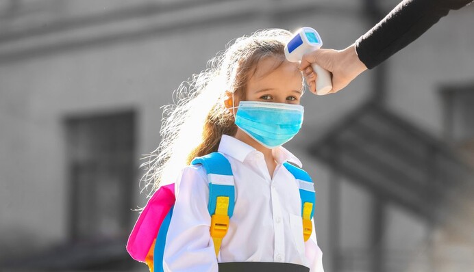 Нові штами COVID-19 вже в Україні, але локдаунів не буде — епідеміологиня