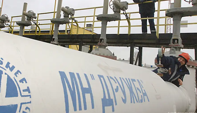 Атака по нафтопроводу 