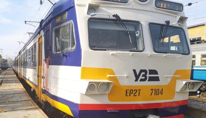 На Харківщині через бойові дії скоротили маршрути приміських поїздів