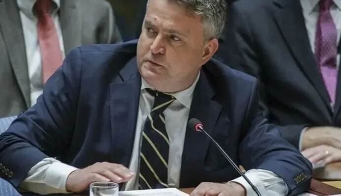 Зеленский готов обсуждать территориальные вопросы во время встречи с Путиным — Кислица