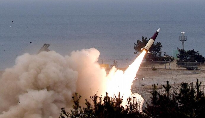 Пентагон місяцями блокував удари України ракетами ATACMS по території Росії — WSJ