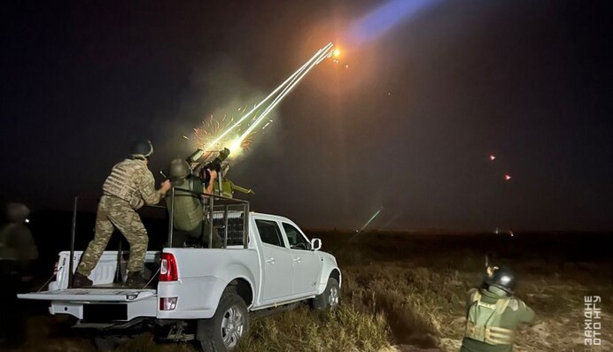 Оккупанты атаковали Украину ракетой и 72 дронами: сколько сбила ПВО