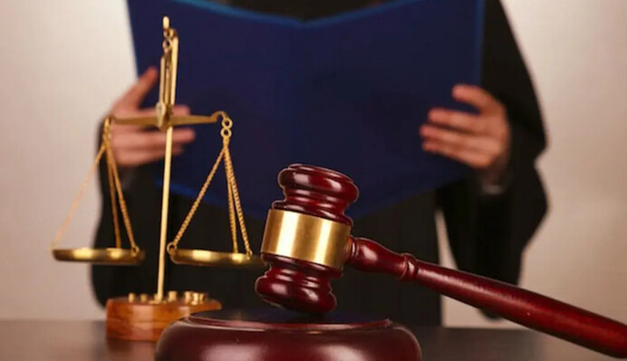 Суд заставил АЗС Коломойского вернуть деньги Днепропетровской ОВА