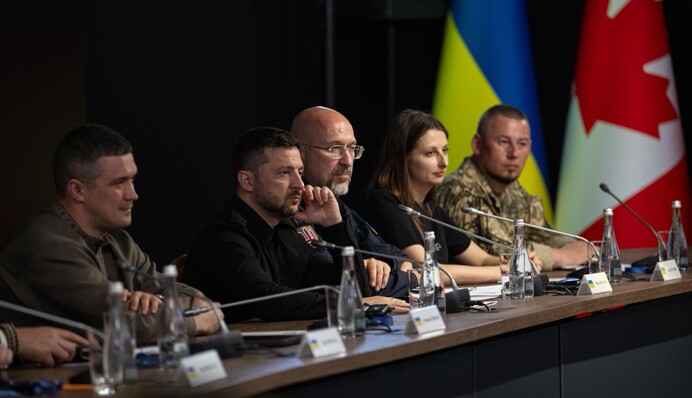 Штучний інтелект та інновації допомагають українським захисникам - Шмигаль