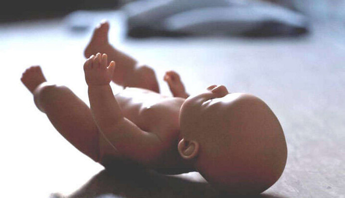 Мать выбросила своего новорожденного ребенка в окно. Что решил суд