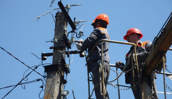 Четыре общины Полтавской области остались без света из-за аварии