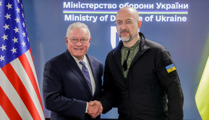 Гарантії безпеки та угоди зі США про дрони: деталі розмови Шмигаля та Келлога