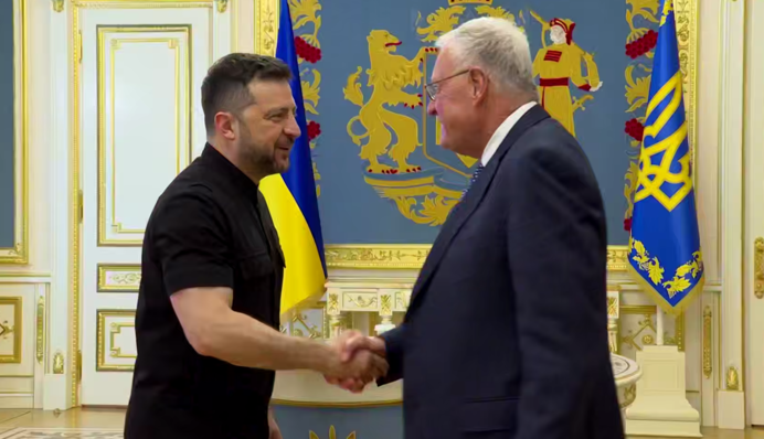 Завершення війни в Україні: Зеленський обговорив з Келлогом важелі впливу на РФ