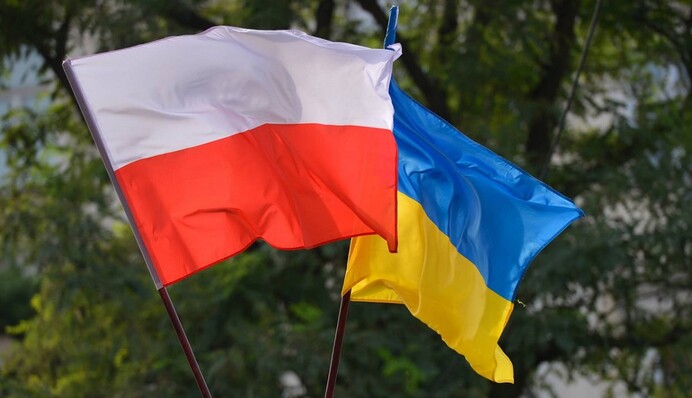 Президент Польши своими решениями может ухудшить отношения с Украиной – эксперт