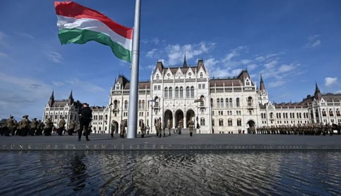 Помощь Украине из замороженных активов РФ: Венгрия подала иск против ЕС