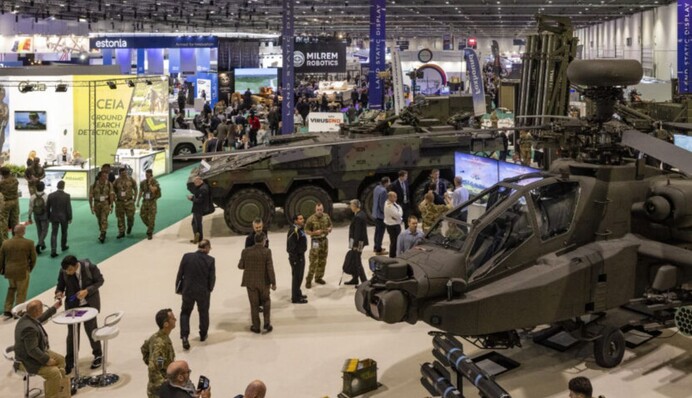 Британия запретила израильским чиновникам посетить выставку вооружений в Лондоне — Politico