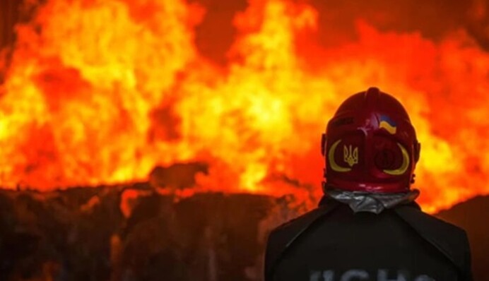 РФ атакувала околиці Запоріжжя: пошкоджено будівлю та одне з підприємств