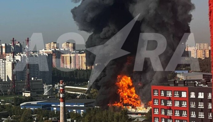 Біля хімзаводу в Підмосков'ї сталася пожежа, для гасіння залучили авіацію
