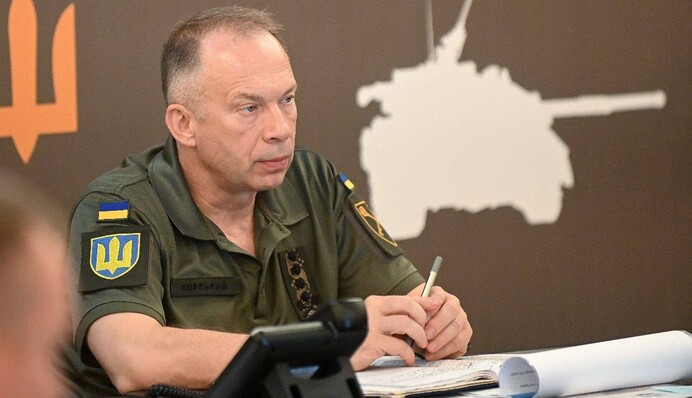 Сирський доручив облаштувати усі навчальні центри ЗСУ підземними укриттями