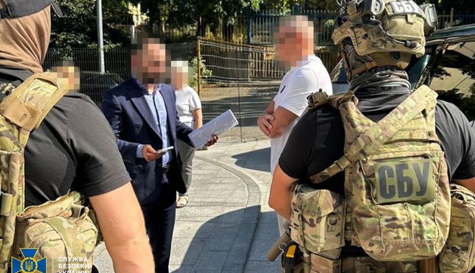 СБУ затримала екс-топподатківця, який організував схему відмивання мільярдів