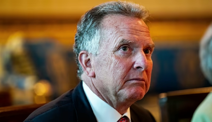 Спецпредставитель Трампа Виткофф покинул встречу 