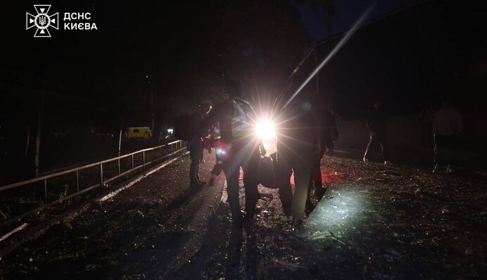 У Києві постраждала вагітна народила: лікарі борються за життя мами й дитини